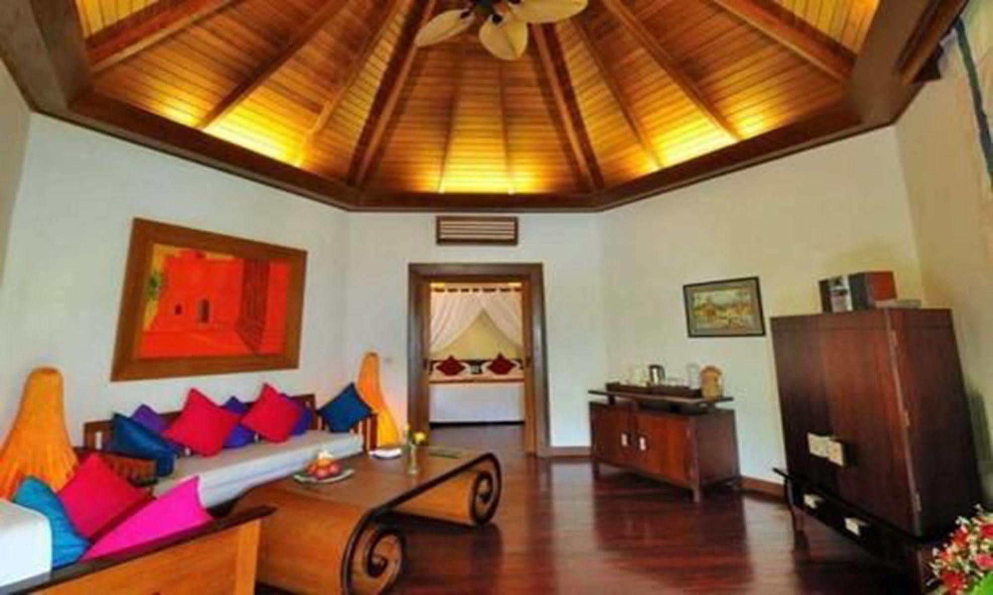Aureum Palace Ngapali Luaran gambar