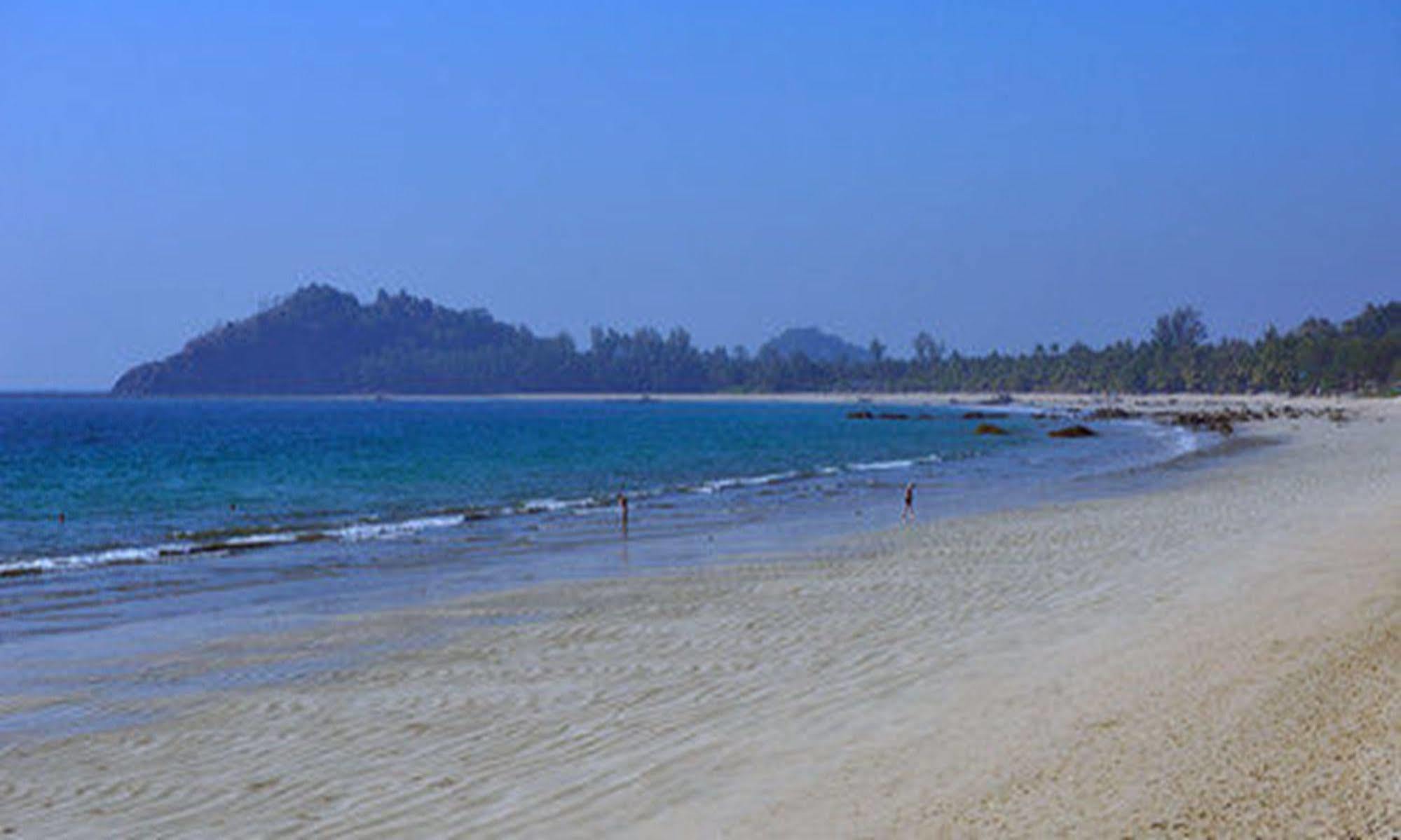 Aureum Palace Ngapali Luaran gambar